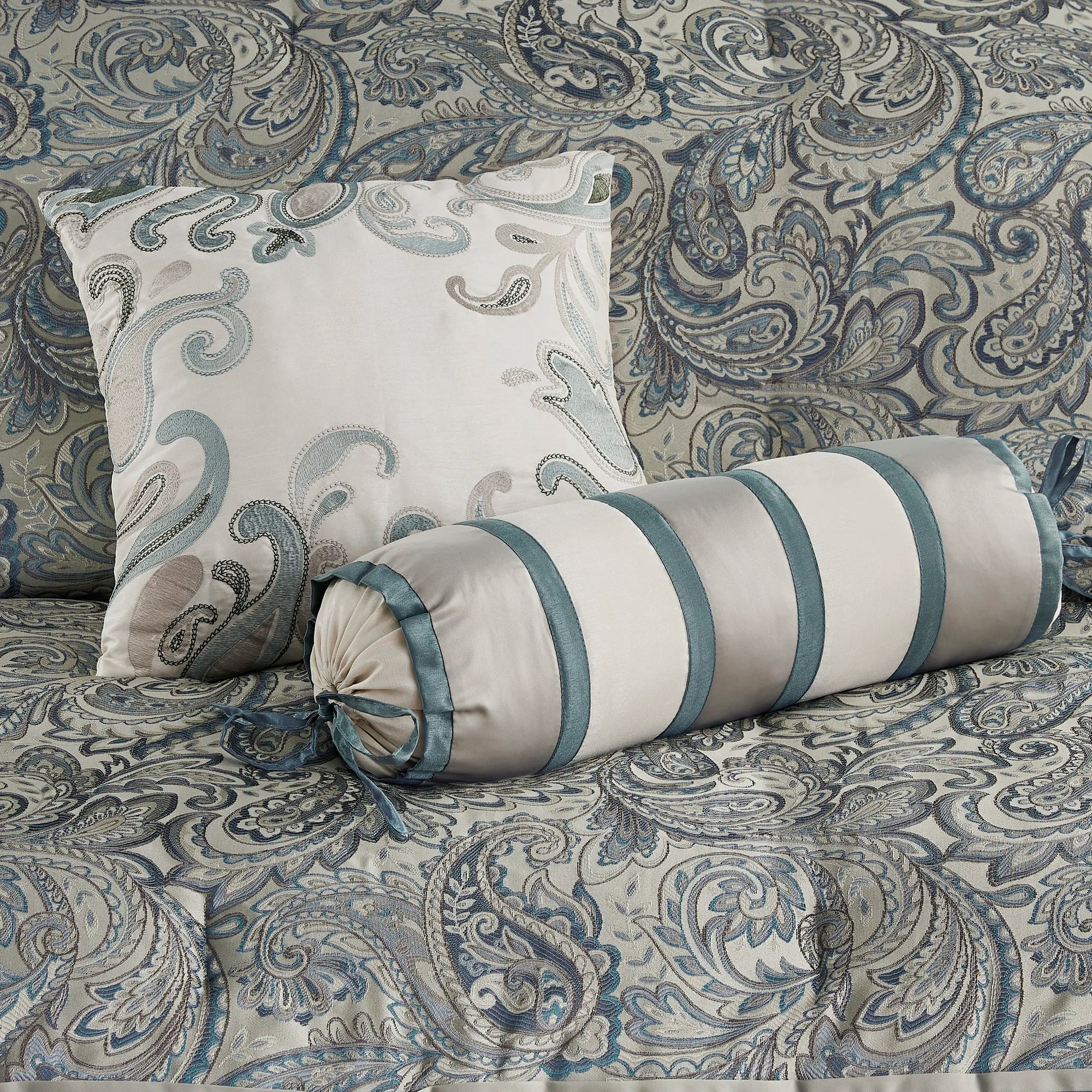 Comforter Set with Cotton Bed Sheets 12 Pieces