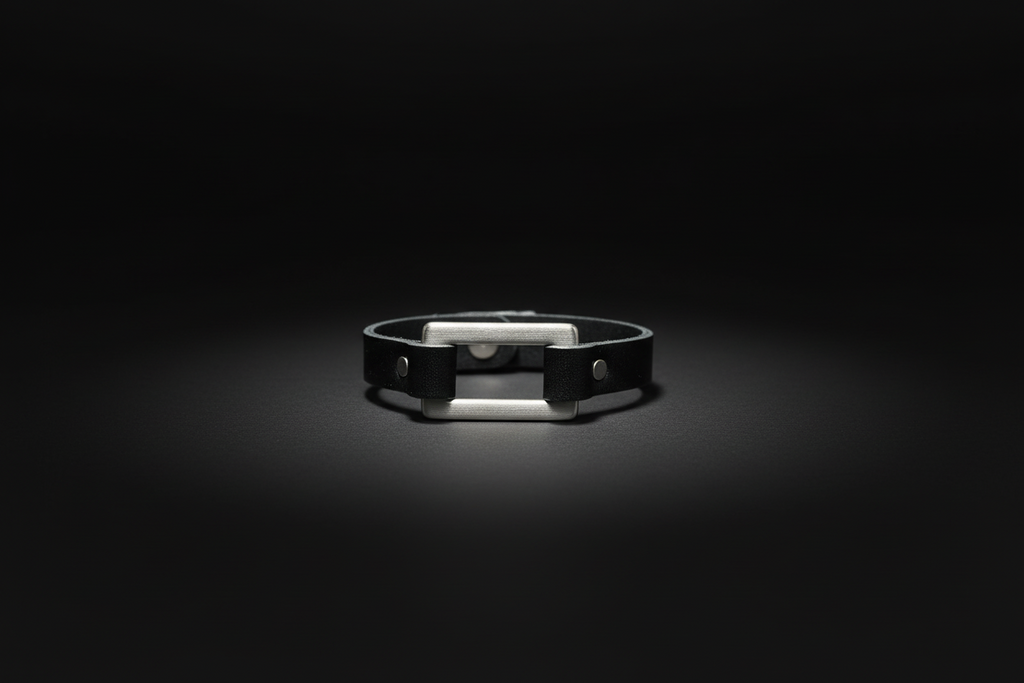 Premium Full Grain Leather Cascade Bracelet | Minimalist Leather Bracelet with Rectangular Ring