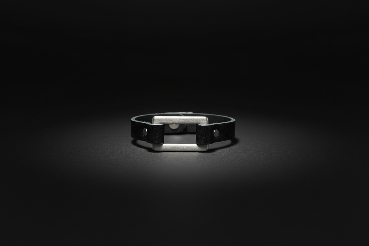 Premium Full Grain Leather Cascade Bracelet | Minimalist Leather Bracelet with Rectangular Ring