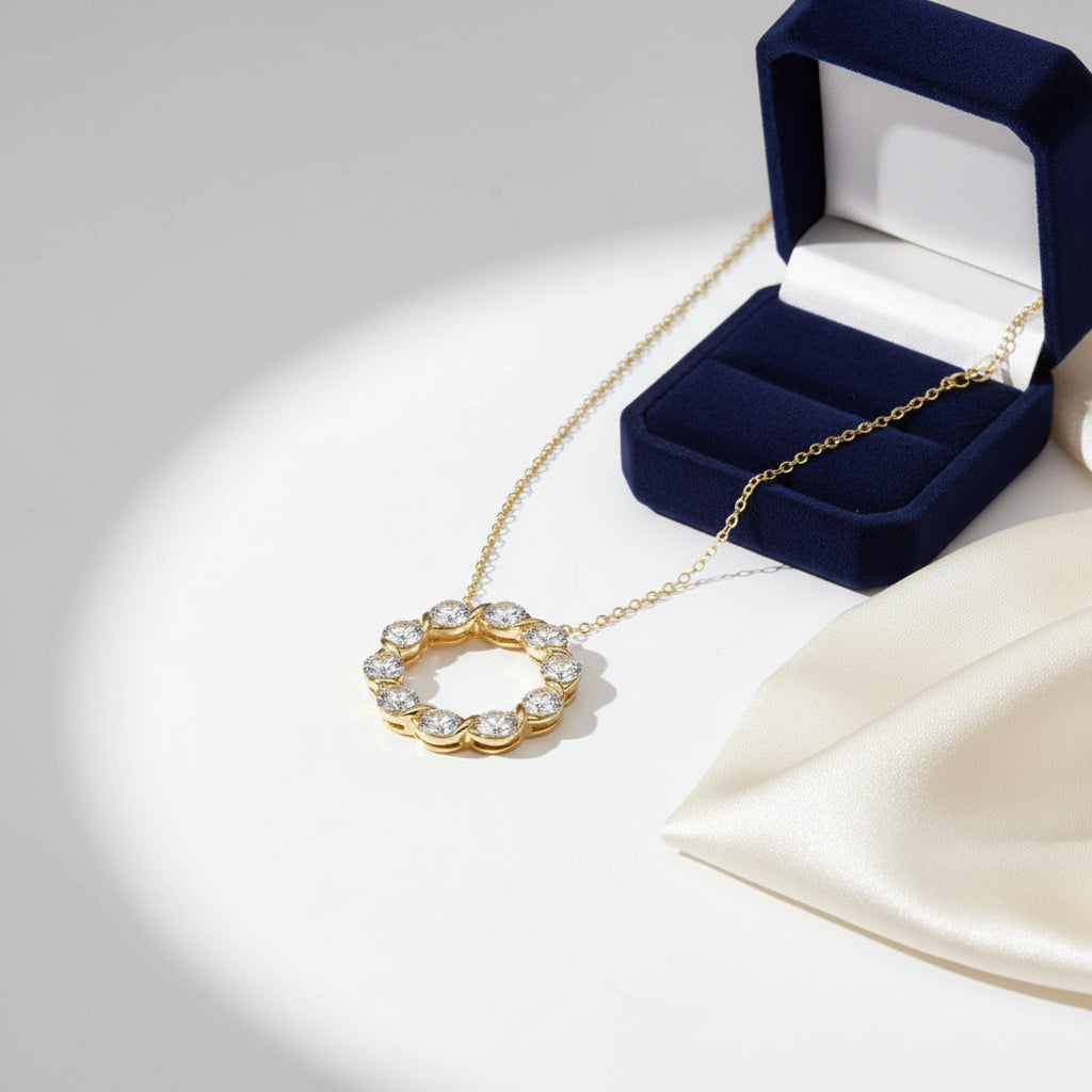 Silver Necklace with Circular Twisted Hollow Moissanite Design